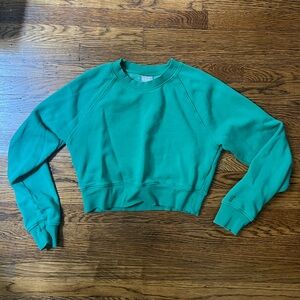Aritzia cozy green cropped sweatshirt